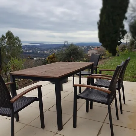Vue An Der Cote D'azur Fuer 2-3 Personen Mit Gartenanteil Apartment Vence